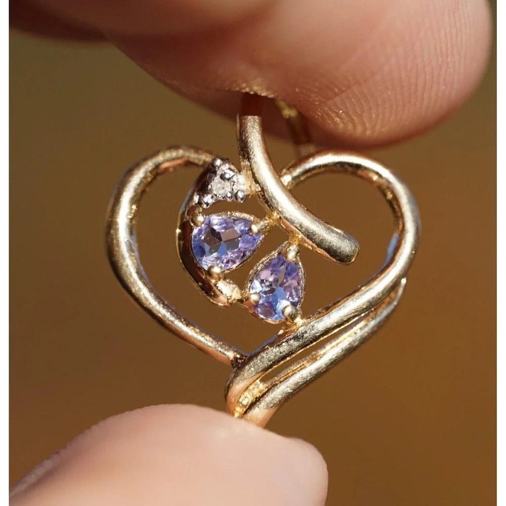 Vintage 10k Solid Yellow Gold Heart Natural‎ Diamond & Amethyst Necklace/Pendant